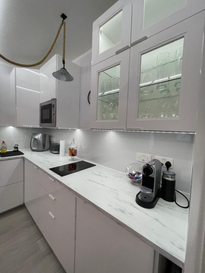 Bright Holidays Kemptown Apartment Брайтонн Экстерьер фото